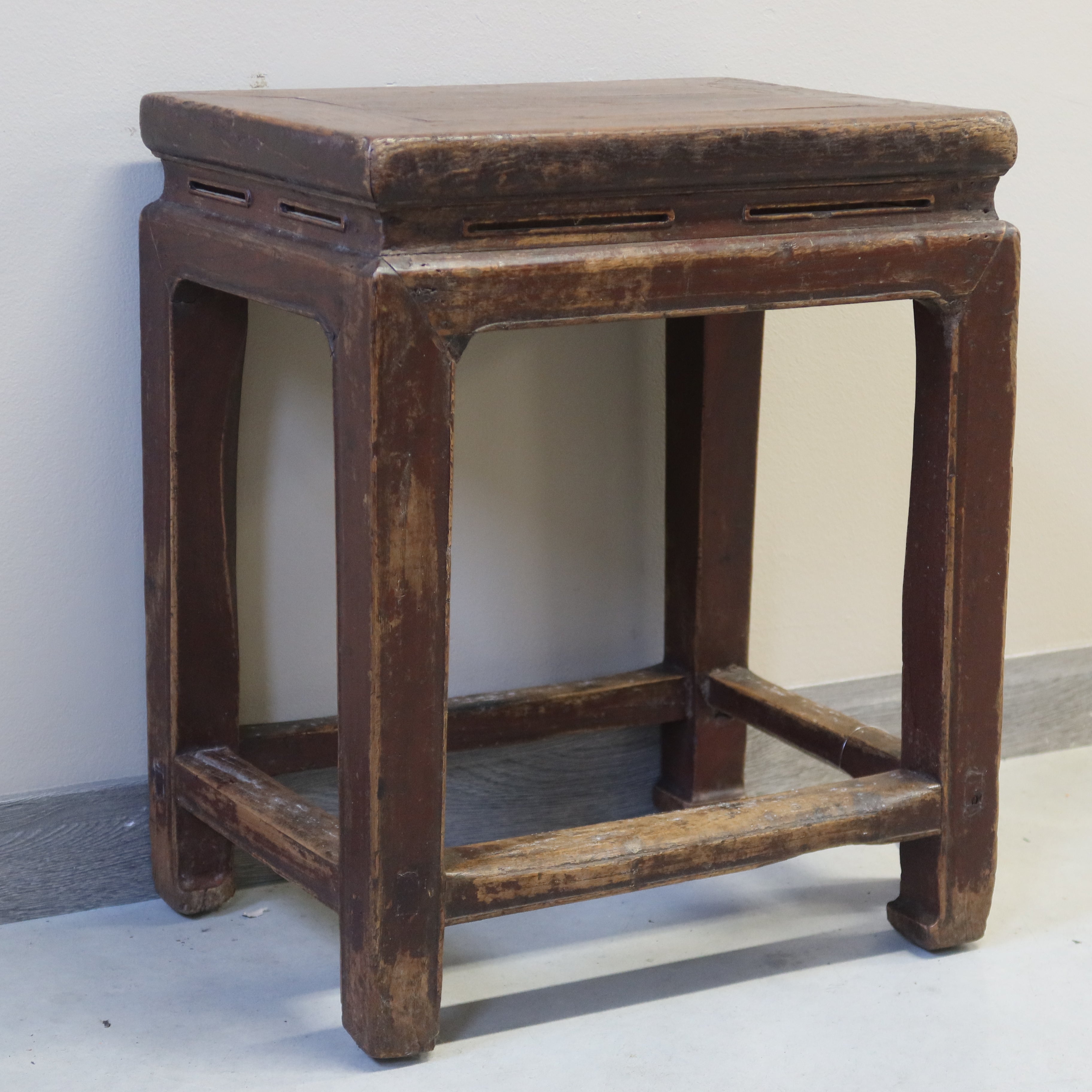 SGABELLO OLMO CINESE