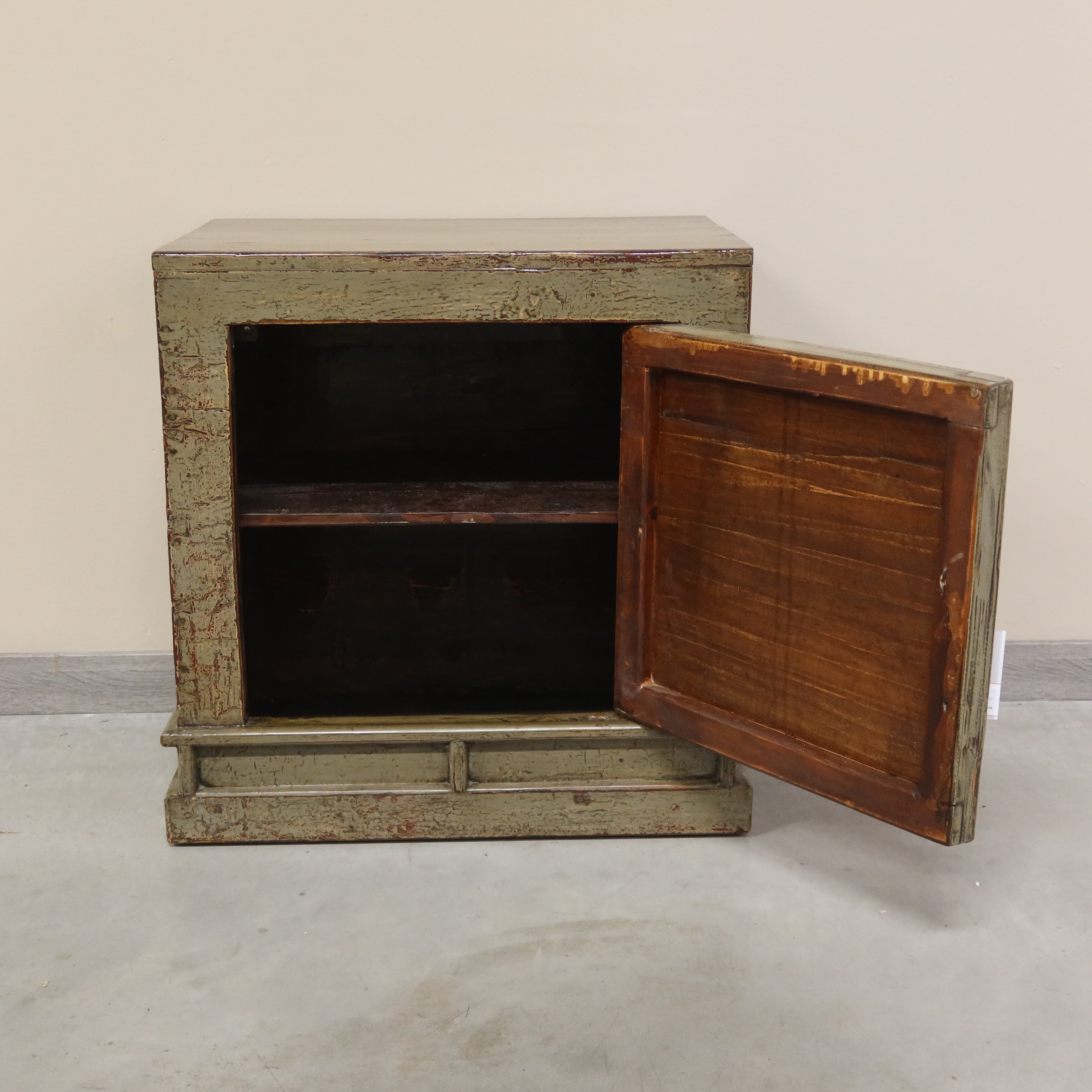 STIPO BOOKCASE IN LACCA