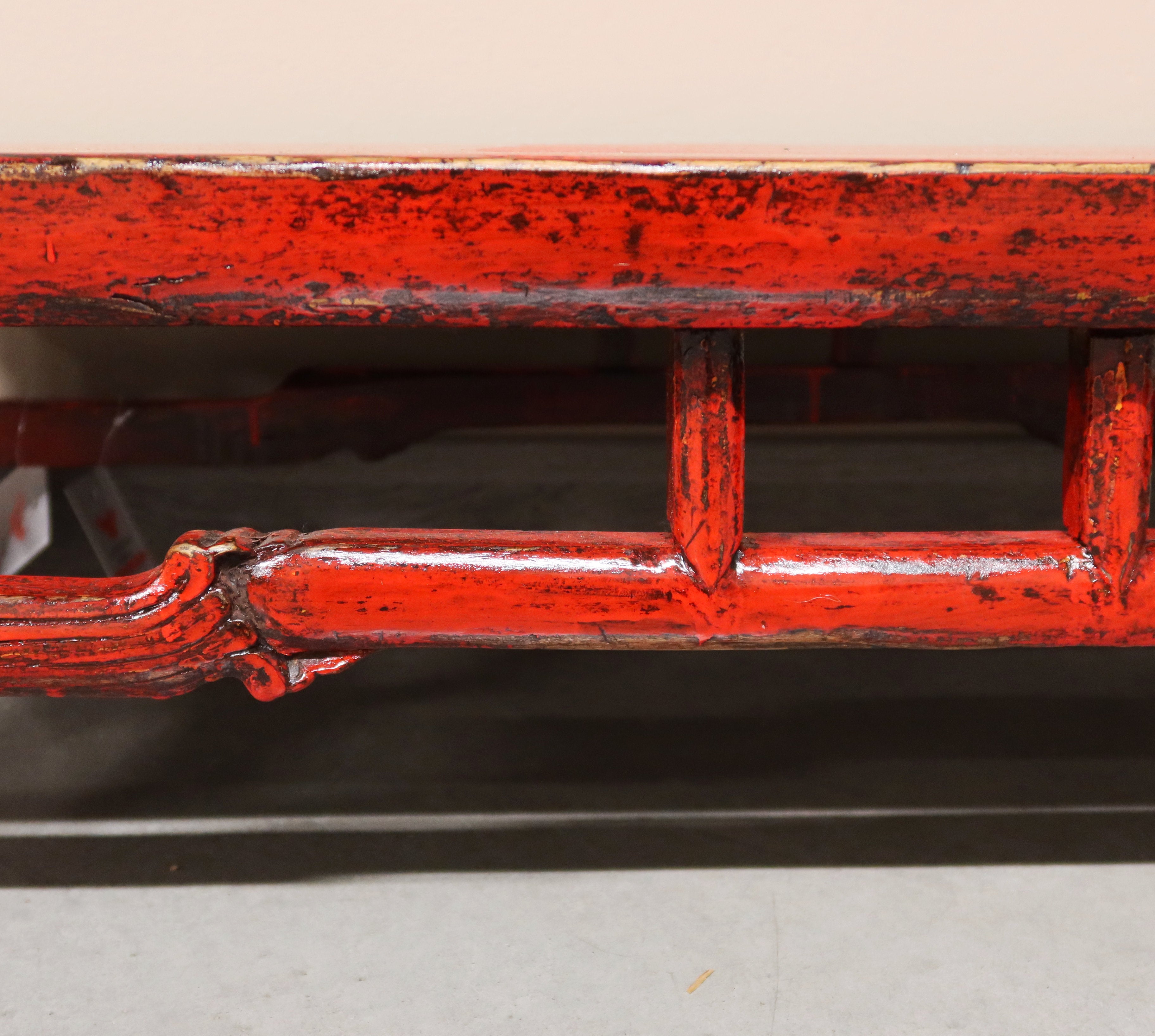 TAVOLINO KANG LACCA ROSSA