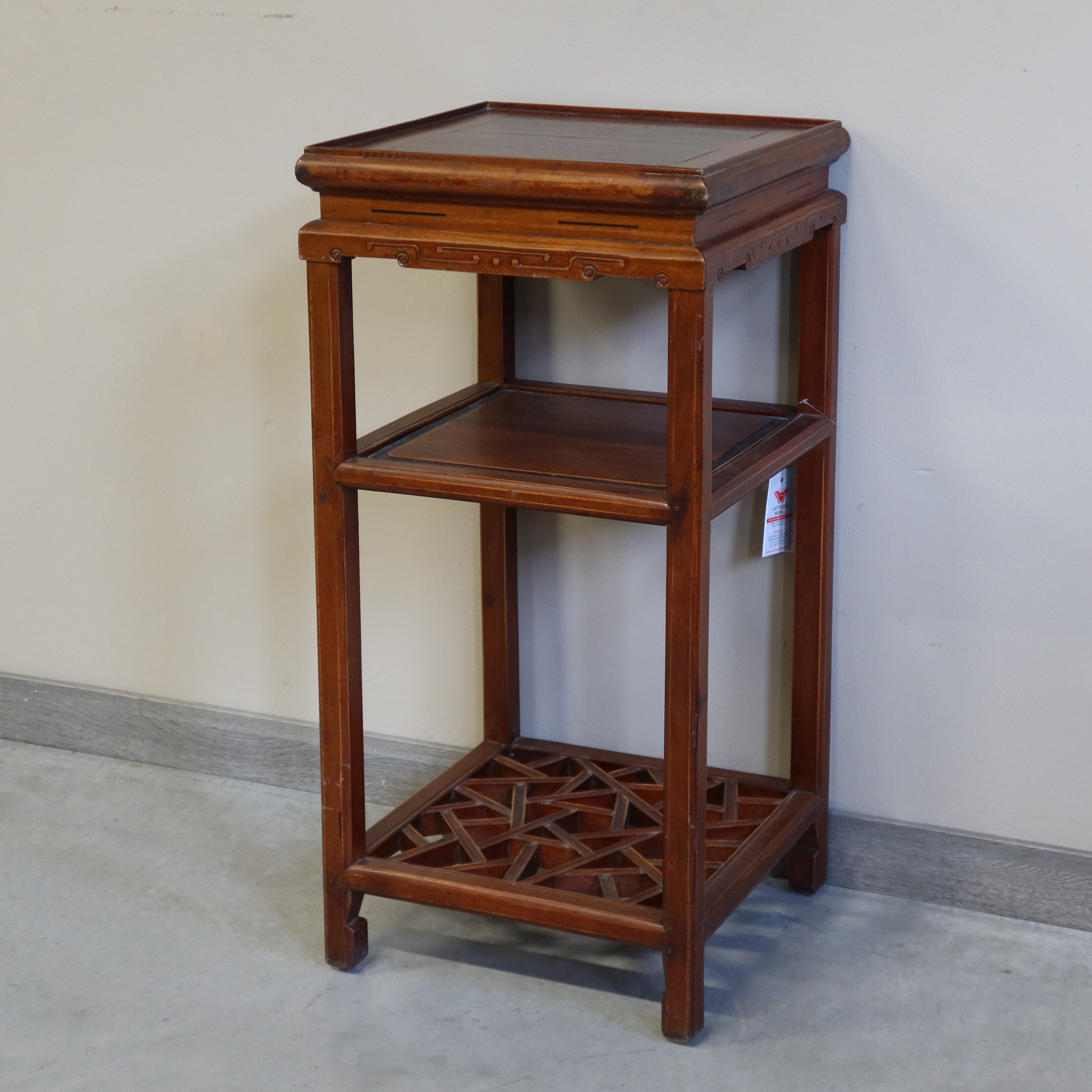 TAVOLINO OLMO CINESE CON RIPIANO