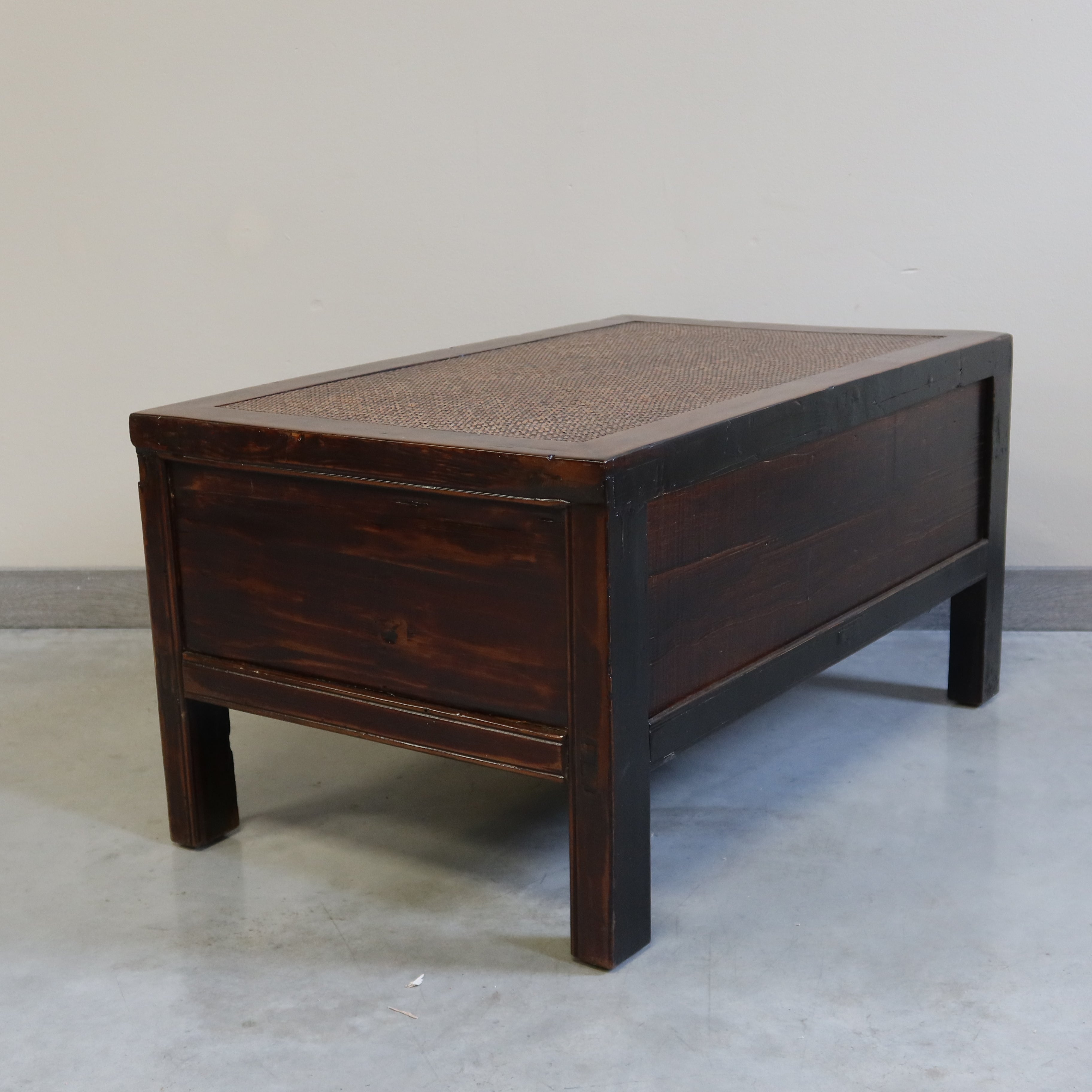 TAVOLINO OLMO CINESE PIANO RATTAN