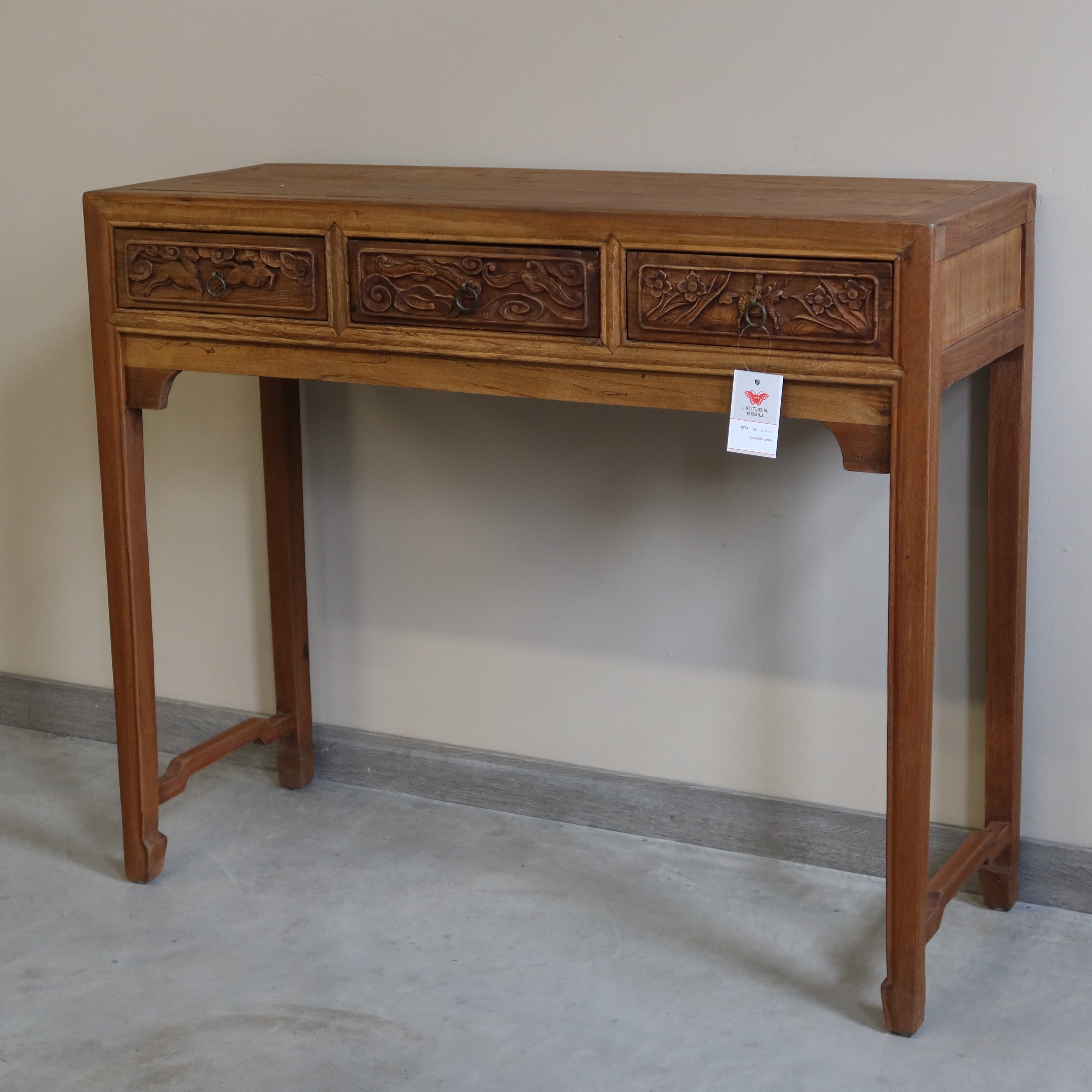 CONSOLLE OLMO CINESE CON CASSETTI