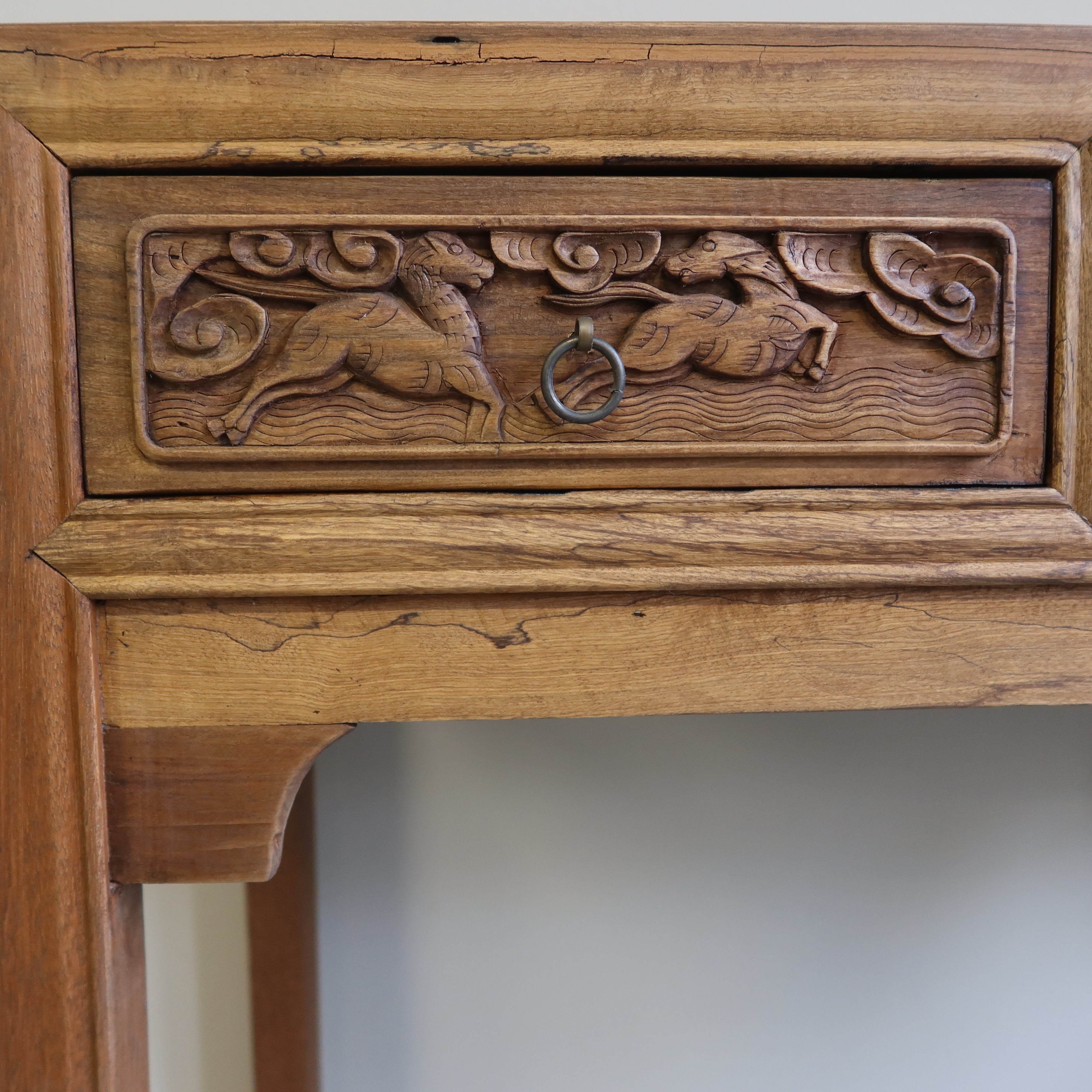 CONSOLLE OLMO CINESE CON CASSETTI