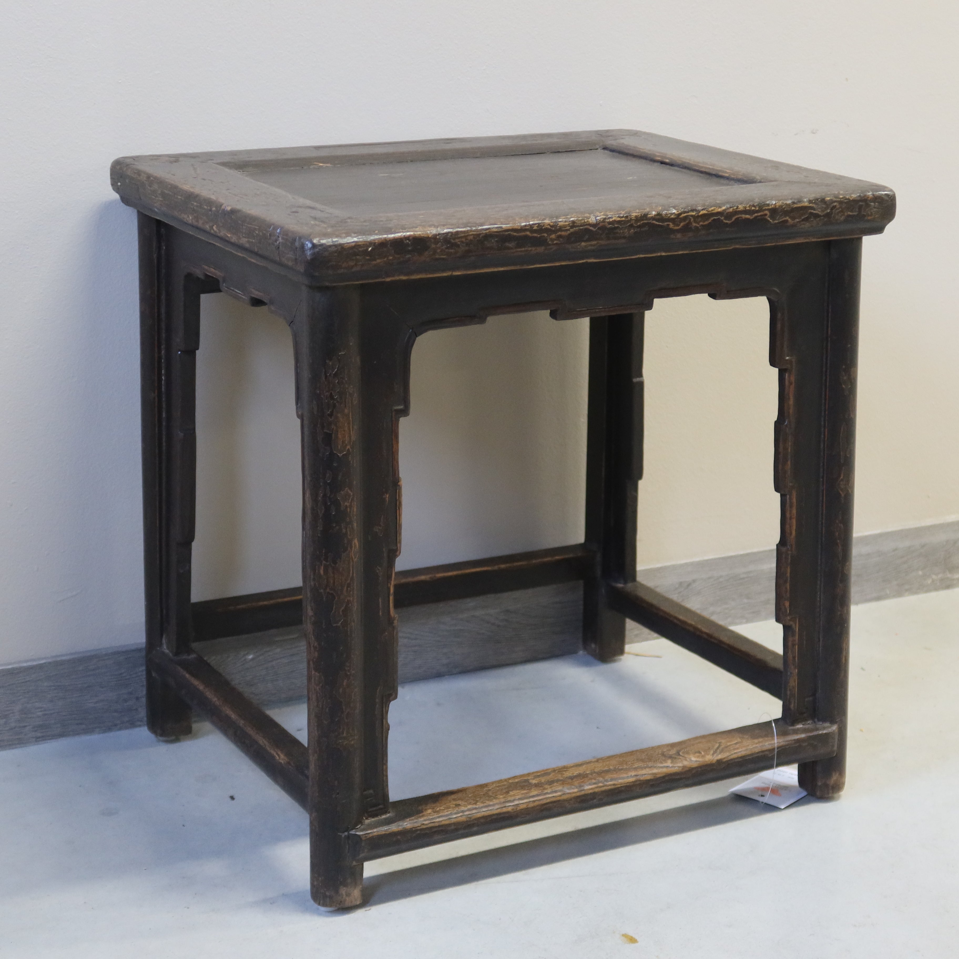 TAVOLINO CINESE ALTO