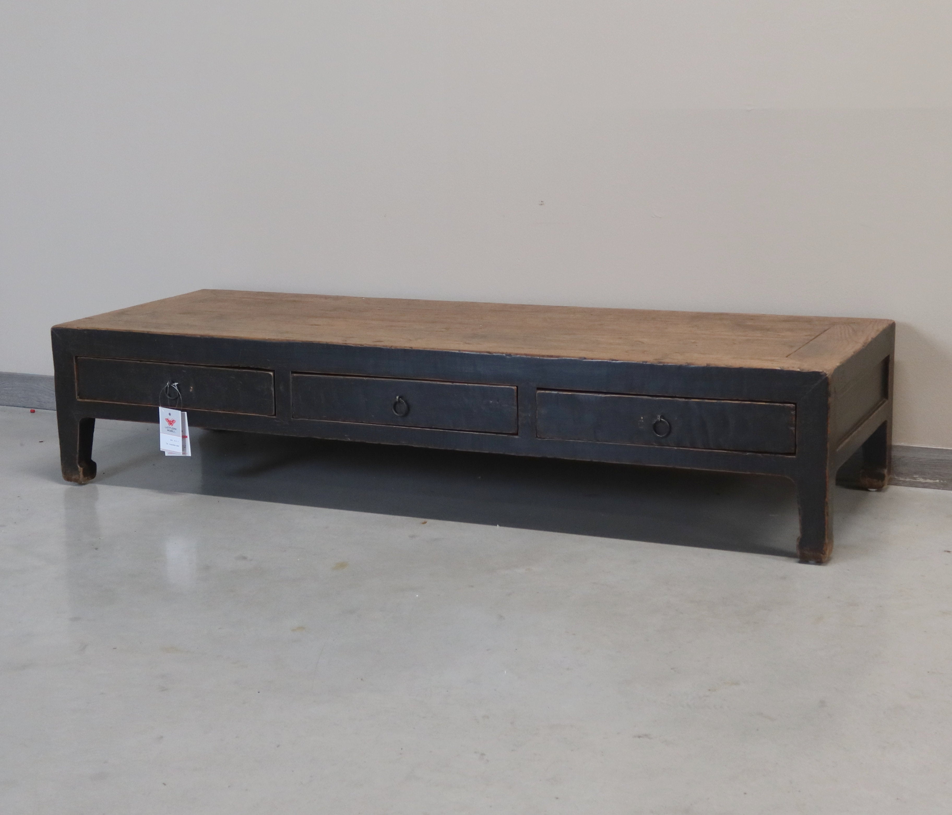 LUNGO E BASSO TAVOLO OLMO CINESE 3C