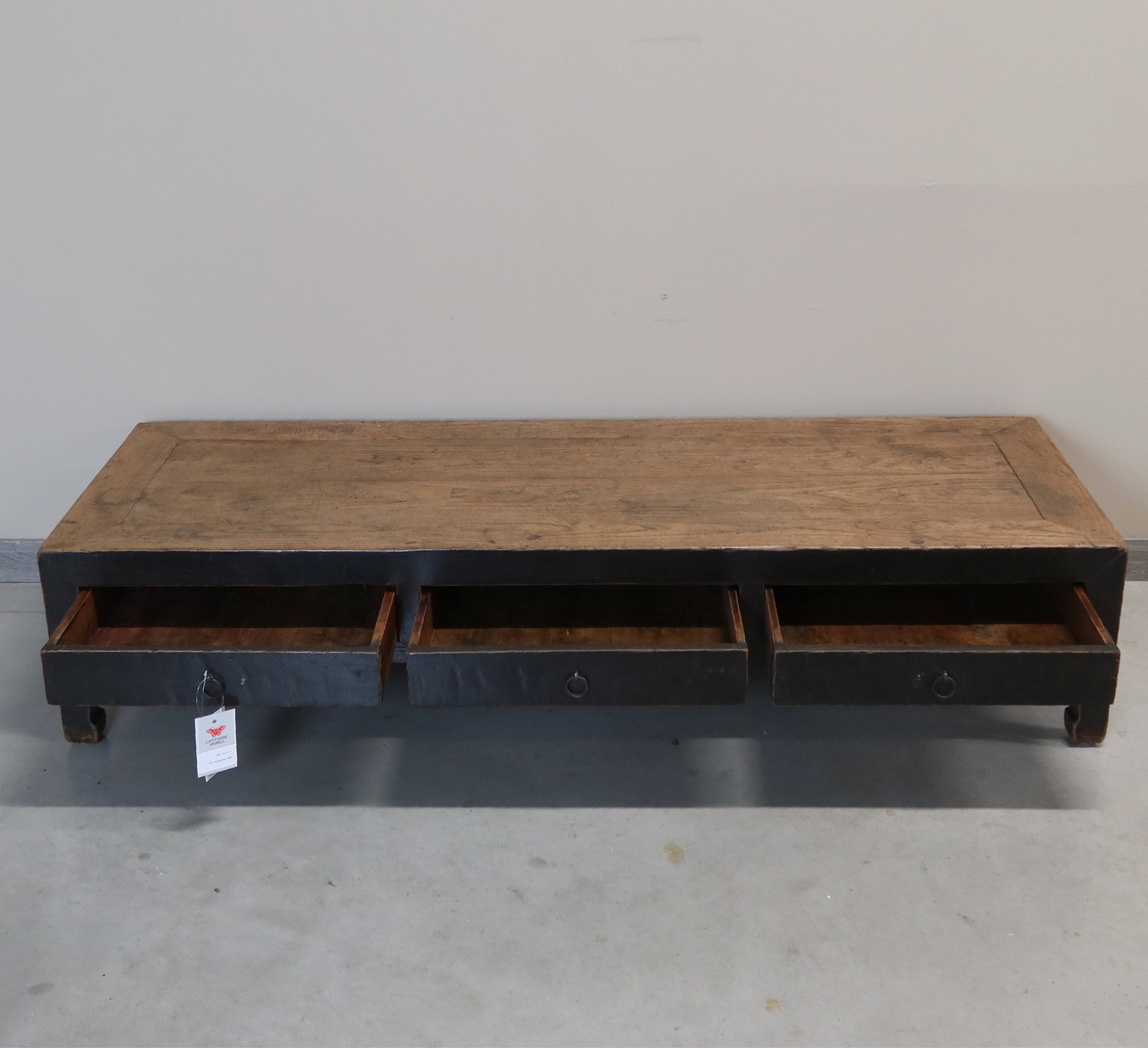 LUNGO E BASSO TAVOLO OLMO CINESE 3C