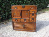 Tansu Giapponese