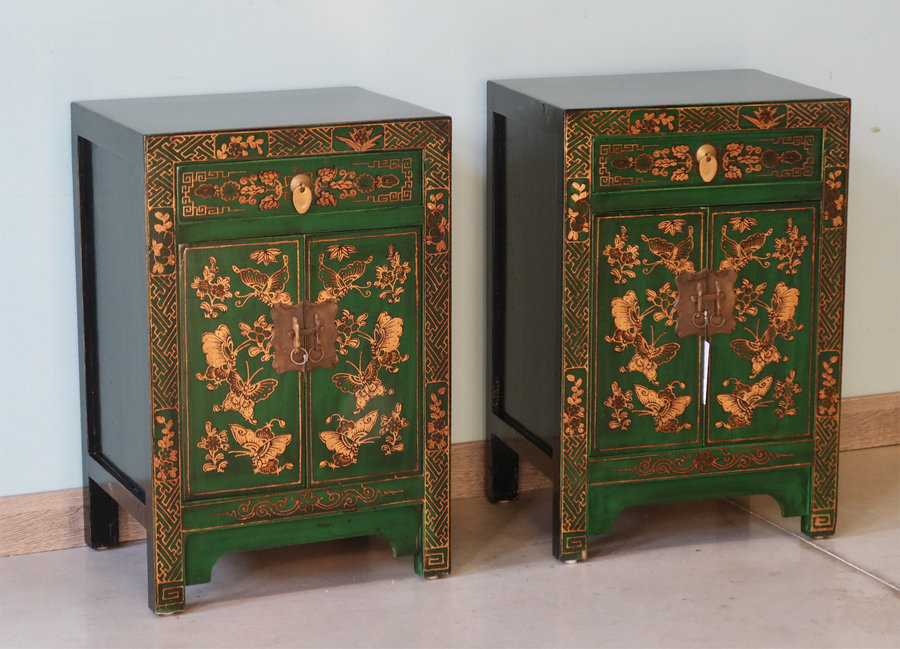 CREDENZINE, STIPI - COMODINI CINESI SHANXI LACCA VERDE DECORATA - CS-07856