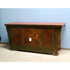 CREDENZE, MADIE - CREDENZA CINESE AD ALTARE CON DECORO LIEVE - CM-10814