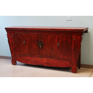 CREDENZE, MADIE - CREDENZA CINESE AD ALTARE CON DECORO LIEVE - CM-10976